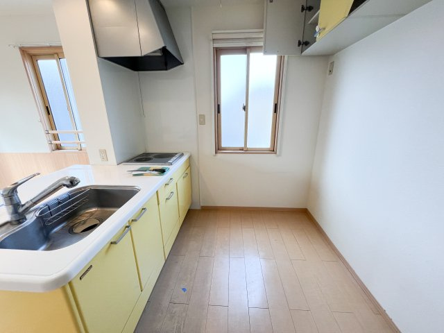 セジュール ﾓﾅﾘｴのキッチン