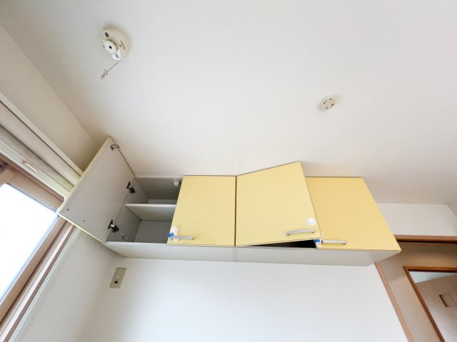 セジュール ﾓﾅﾘｴの収納