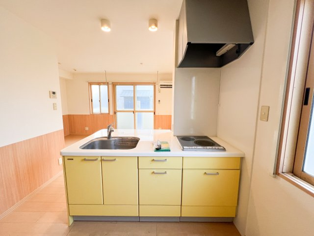 セジュール ﾓﾅﾘｴのキッチン