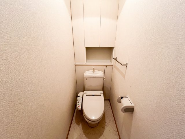 セジュール ﾓﾅﾘｴのトイレ