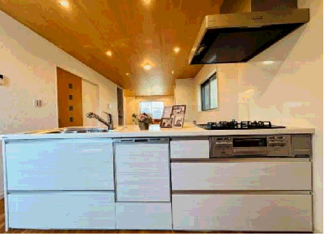 尼崎市西難波町　中古戸建のキッチン