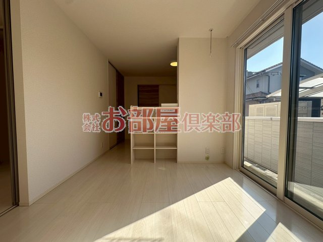 D-room F.京町の居間・リビング|こちらのリビングで趣味の時間をお楽しみください