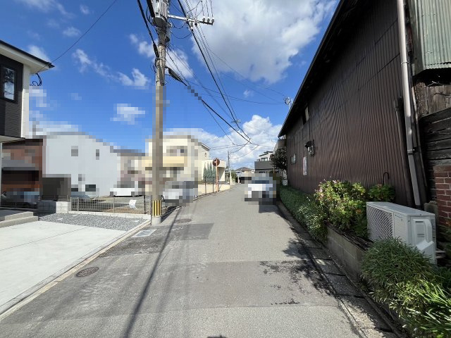 【その他】 | 福岡市南区中尾2丁目3期　1号棟（全1棟）【仲介手数料無料・0円】 | 現地写真。前面道路です。