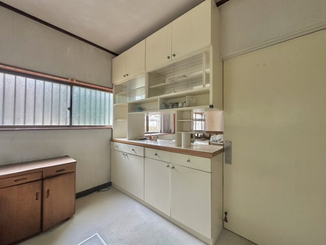 結城市大谷瀬中古物件の収納