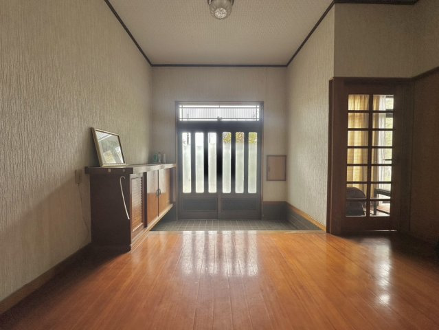 結城市大谷瀬中古物件の玄関