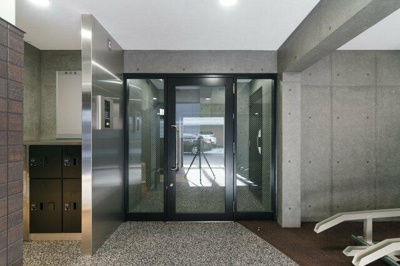 【エントランス】 | フォセット新大橋 |  