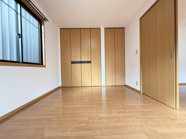 ハイツセリュー Ⅲ棟の洋室