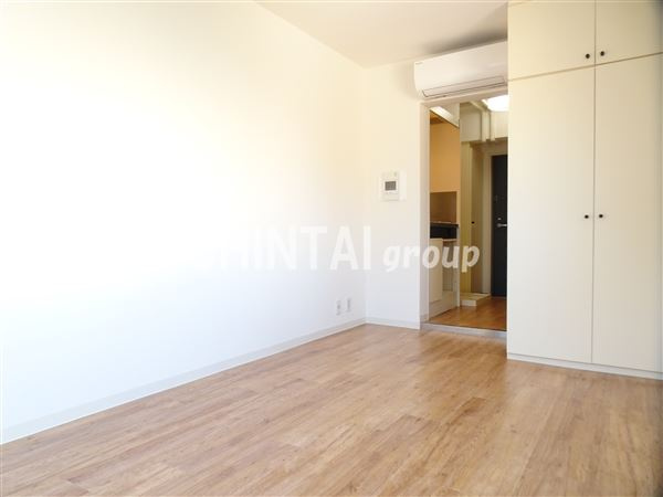 ブルークレール・Kの寝室