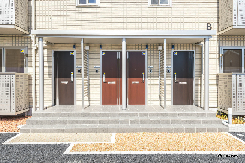 エレンシア風間　Bのエントランス|エントランス