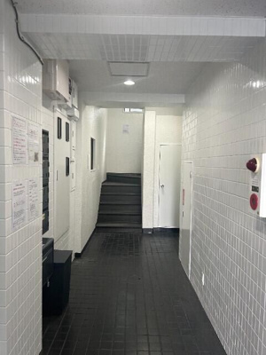 【ロビー】 | メブキ太子堂