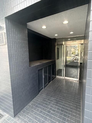 【エントランス】 | メブキ太子堂