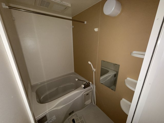 フジパレス服部本町Ⅰ番館の浴室