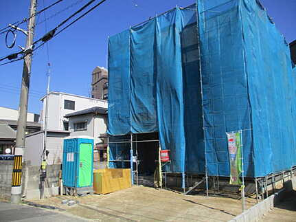 広島市佐伯区隅の浜２丁目の前面道路含む現地写真