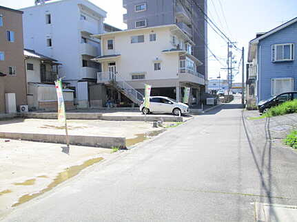 広島市佐伯区隅の浜２丁目の前面道路含む現地写真
