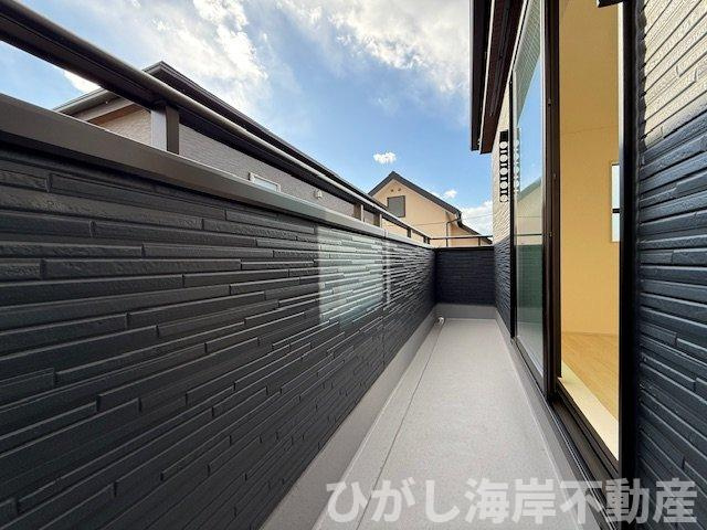 茅ヶ崎市南湖4丁目　新築戸建　全2棟　のバルコニー|バルコニー