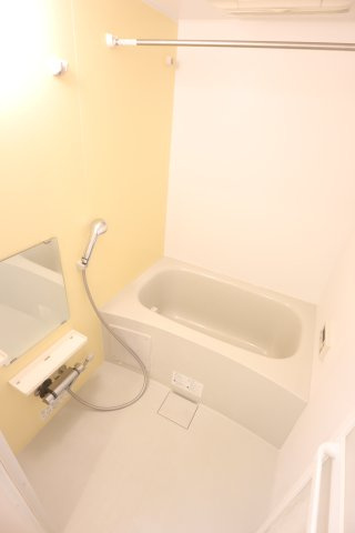 大阪市城東区蒲生２丁目の賃貸マンションの浴室