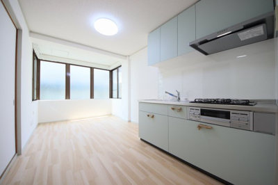 【居間・リビング】 | 六甲司マンション