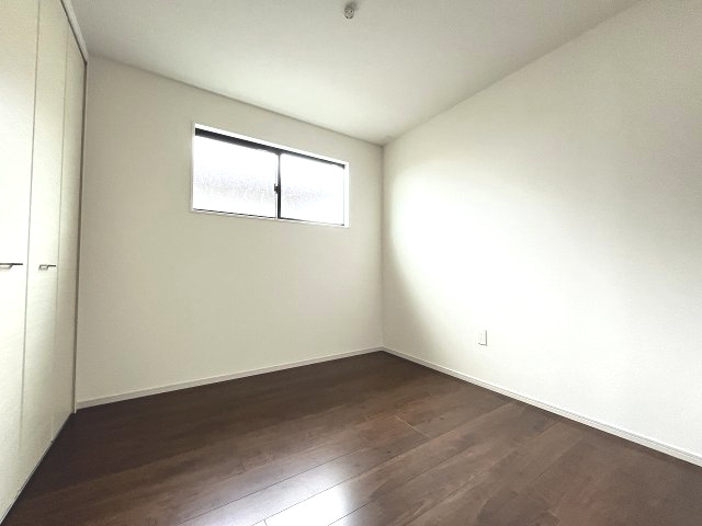 【子供部屋】 | 福岡市南区若久2丁目2期　2号棟（全2棟）【仲介手数料無料・0円】 | 施工例。施工例は完成時と異なる場合があります。