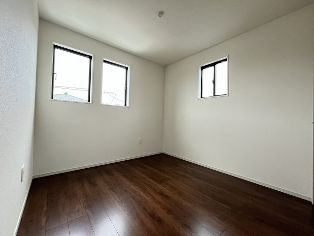 【子供部屋】 | 福岡市南区若久2丁目2期　2号棟（全2棟）【仲介手数料無料・0円】 | 施工例。施工例は完成時と異なる場合があります。