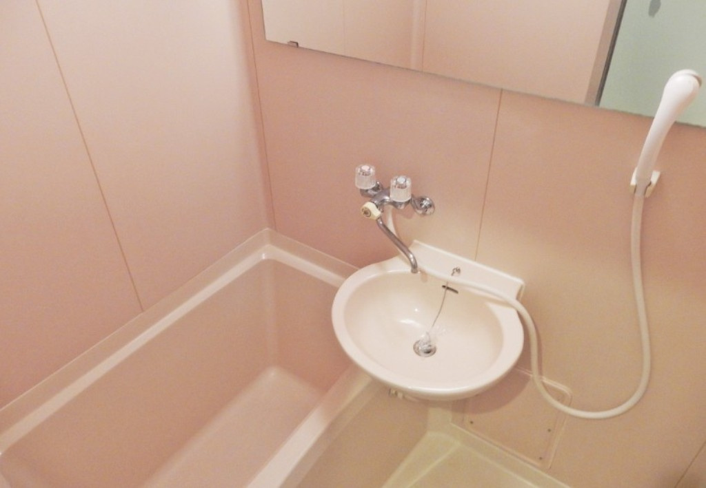 ジュネスAOKI※初期費用分割あと払いサービス利用可能物件の浴室