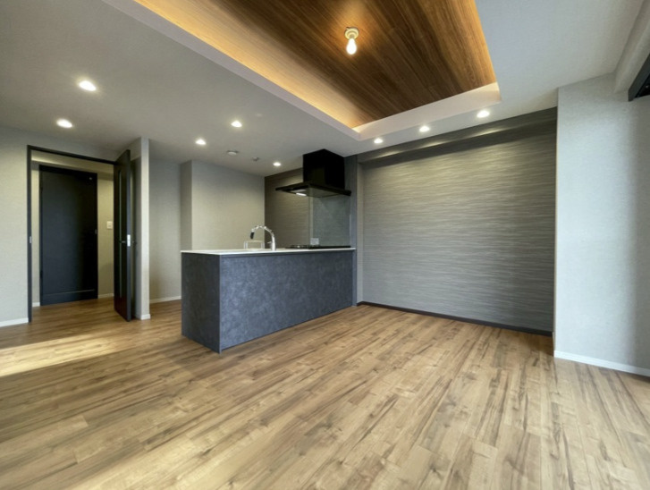 イーストガーデンの居間・リビング