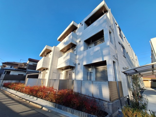 ＦｒｅｕｄｅＷｅｓｔｅｎ　フロイデヴェステン