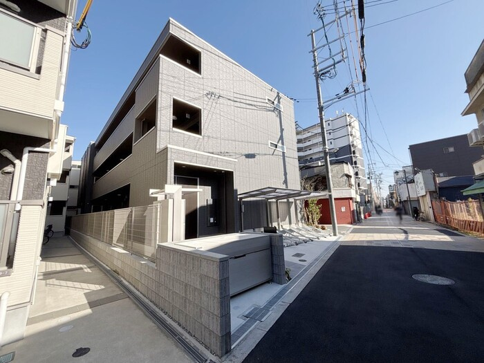 メゾン　ド　セリジエの外観