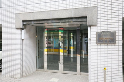 【エントランス】 | ガラ・ステージ中野