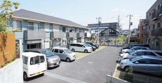 Ohana Hare Cの駐車場