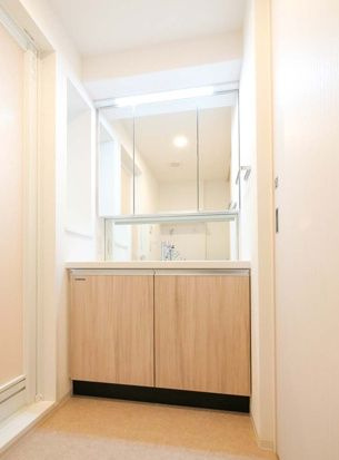 SPコート両国の独立洗面台