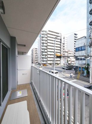 SPコート両国のバルコニー