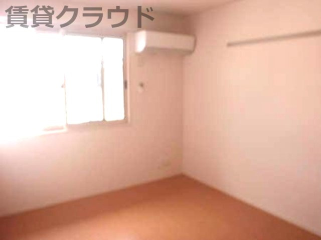 ソレイユⅢの洋室|広々とした洋室です