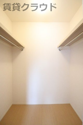 ソレイユⅢのその他|大好評のウォークインクローゼット完備♪