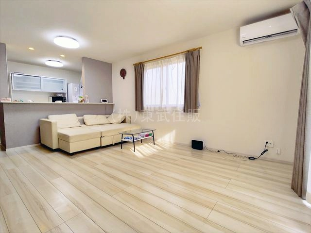 【居間・リビング】 | 坂戸市片柳 | 南向きのリビングダイニングです