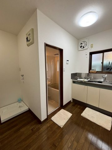 レスト鴨島の居間・リビング