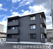 シンシア春日の画像