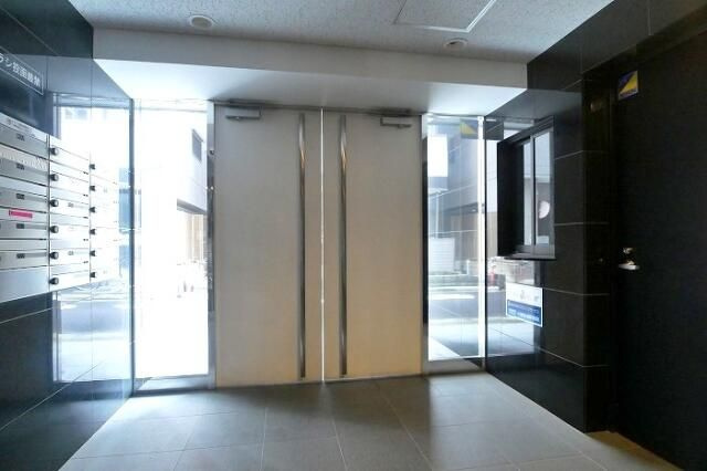 ミルーナヒルズ錦糸町のエントランス