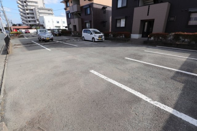 マーサ・リヴェール２の駐車場|駐車場です