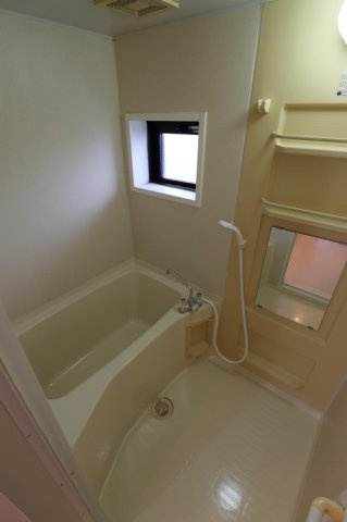 マーサ・リヴェール２の浴室|日々の暮らしに欠かせないお風呂です