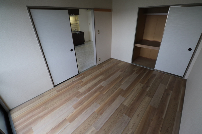 マーサ・リヴェール２の内装|明るい色調の室内です