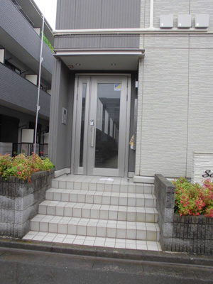 【エントランス】 | ソラーレ