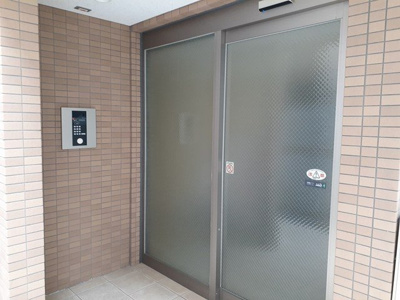 【エントランス】 | フェリオ・ヴィヴァーチェ