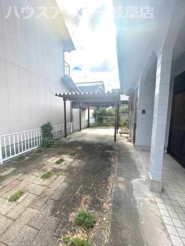 【駐車場】の画像