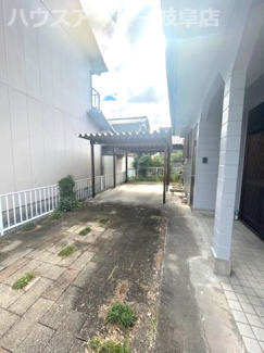 【駐車場】 | 大垣市新長松！再生住宅！敷地広々77坪！お車2台可能！荒崎小学校まで徒歩10分！ | 大垣市新長松！再生住宅！敷地広々77坪！お車2台可能！荒崎小学校まで徒歩10分！