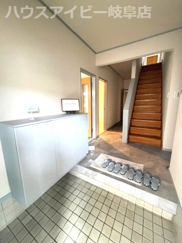 【玄関】の画像