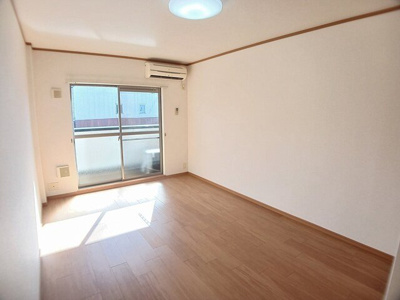 【居間・リビング】 | ハイツ　ＨＩＲＯ