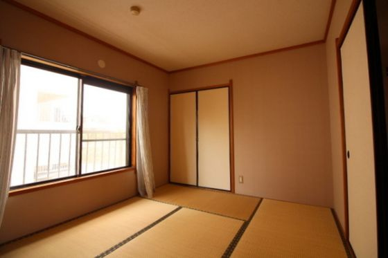 ソワサント大岡の寝室