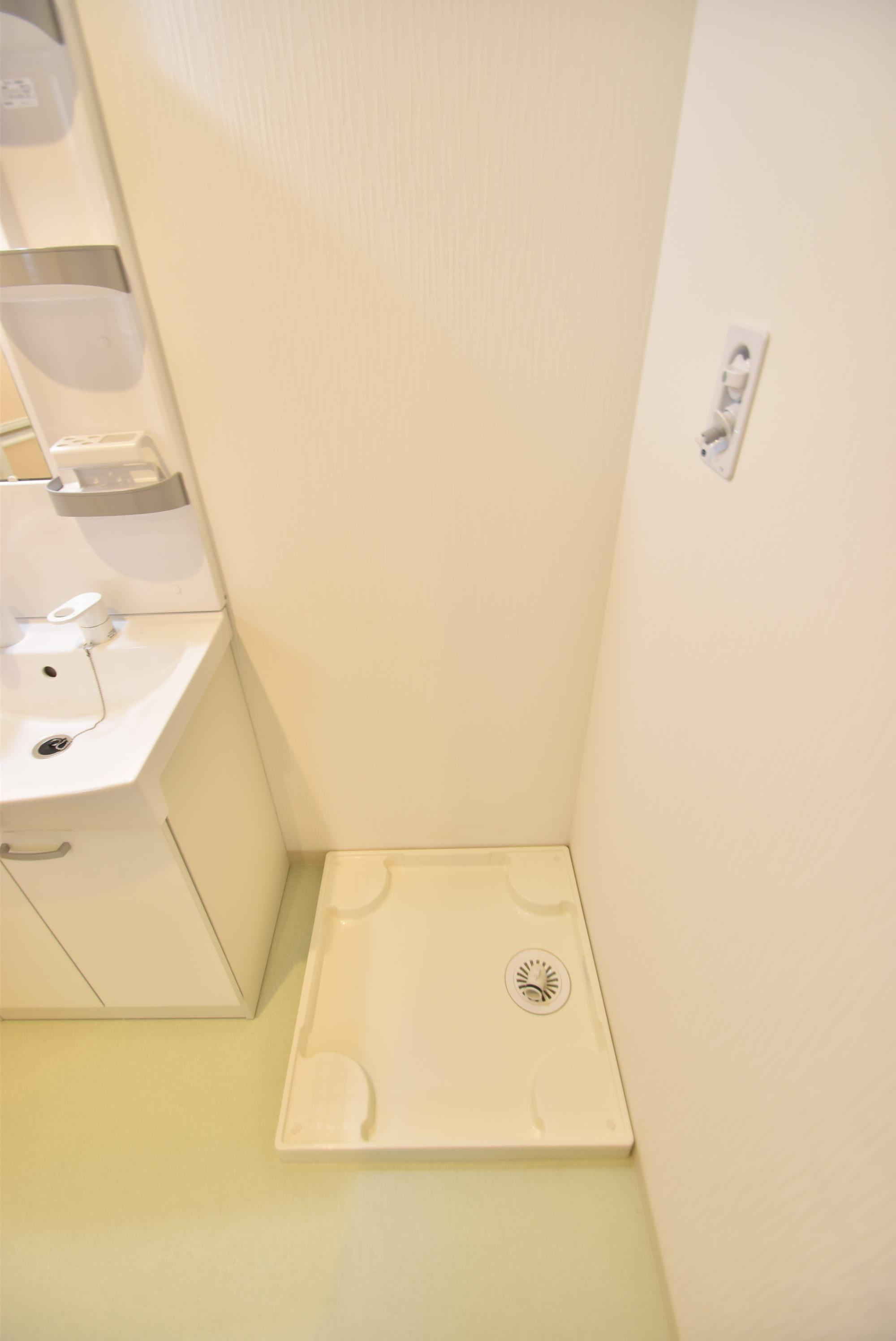 大阪市都島区都島中通２丁目の賃貸マンションのエントランス