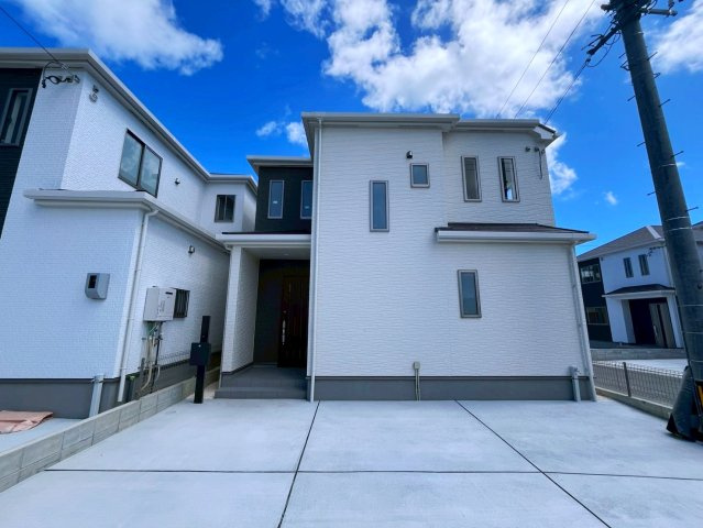 うるま市字川田の新築一戸建の外観