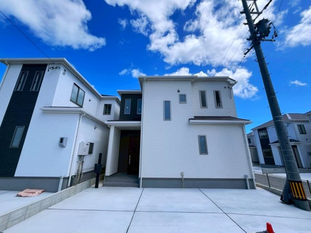 うるま市字川田の新築一戸建の外観